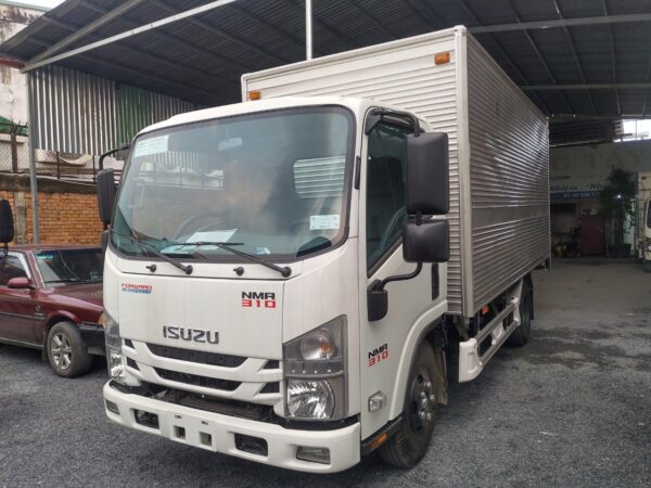 isuzu201t920dau20vuong