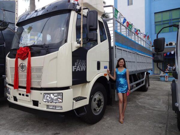 xe20tai20faw20920tan20anh20nen