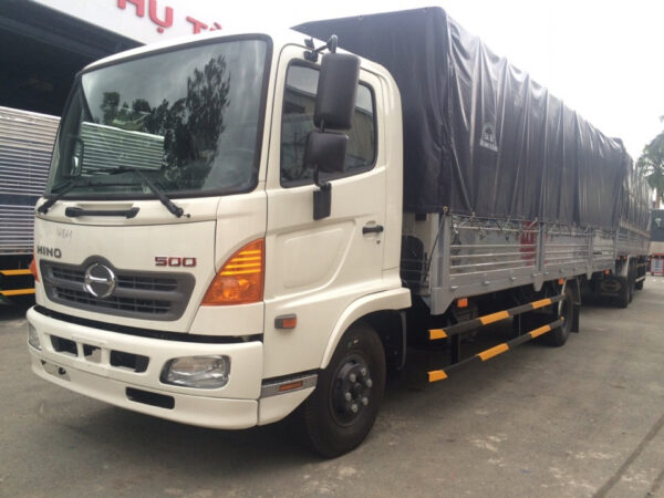xe20tai20hino20620tan20thung20bat