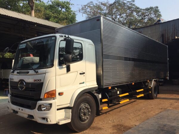 xe20tai20hino20820tan