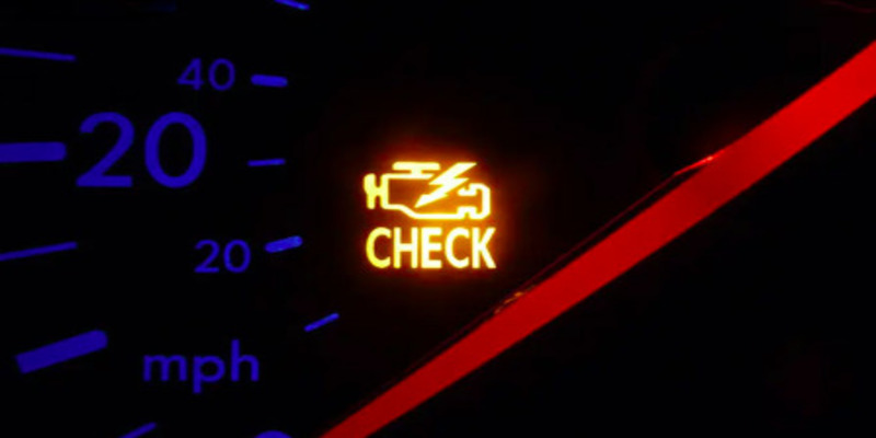 den-check-engine-o-to-sang