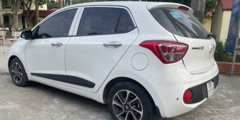 gia-xe-i10-cu-1