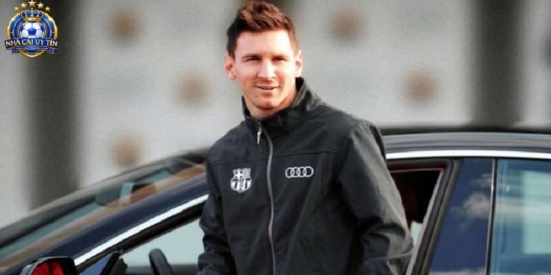 lionel-messi-va-bo-suu-tap-sieu-xe-dang-cap