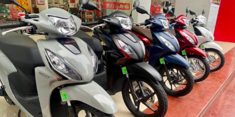 mua-xe-vision-tra-gop-tra-truoc-bao-nhieu-1