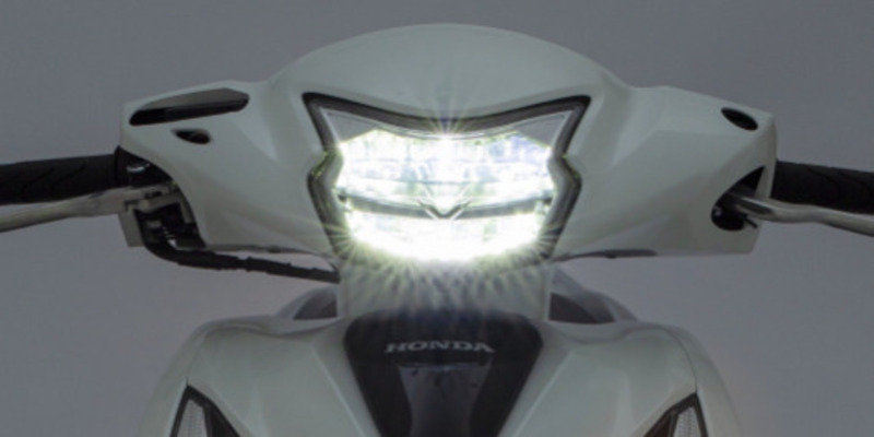 thay-den-xe-vision-gia-bao-nhieu-1