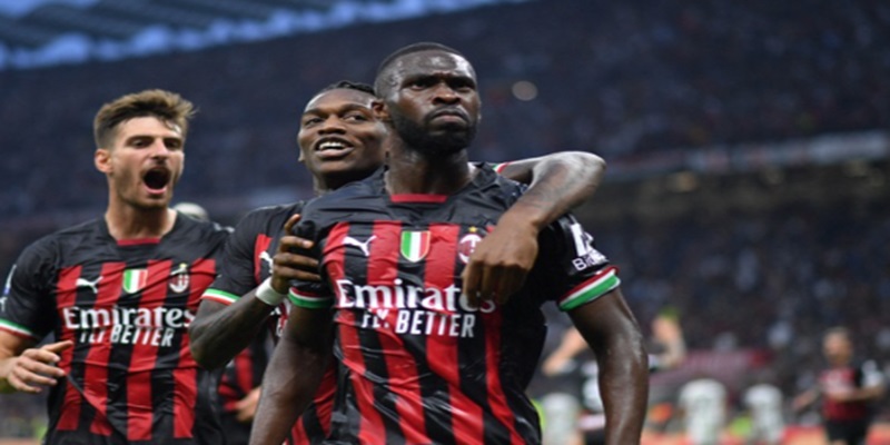 thong-tin-cau-thu-Fikayo-Tomori-2