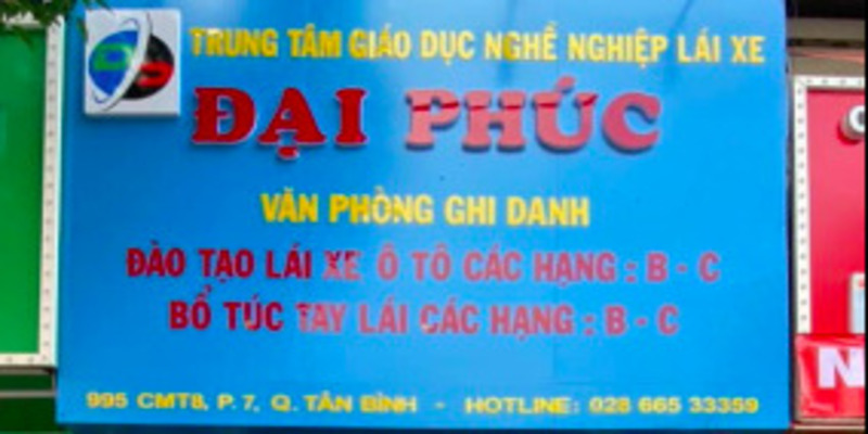 trung-tam-giao-duc-nghe-nghiep-lai-xe-dai-phuc