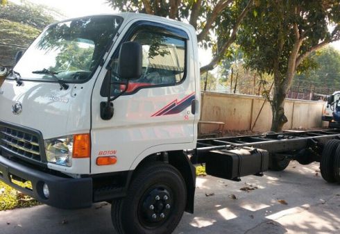 Xe nâng tải là gì?